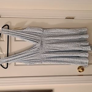 REWIND BRAND WOMENS BLUE & WHITE FLORAL ROMPER SHORTS SIZE EXTRA LARGE